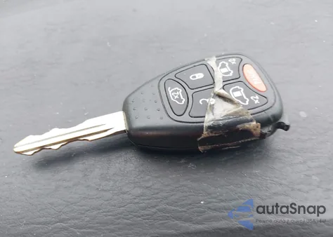 2005 Chrysler Town & Country Lx из США, поврежденный, VIN 2C8GP44RX5R54030